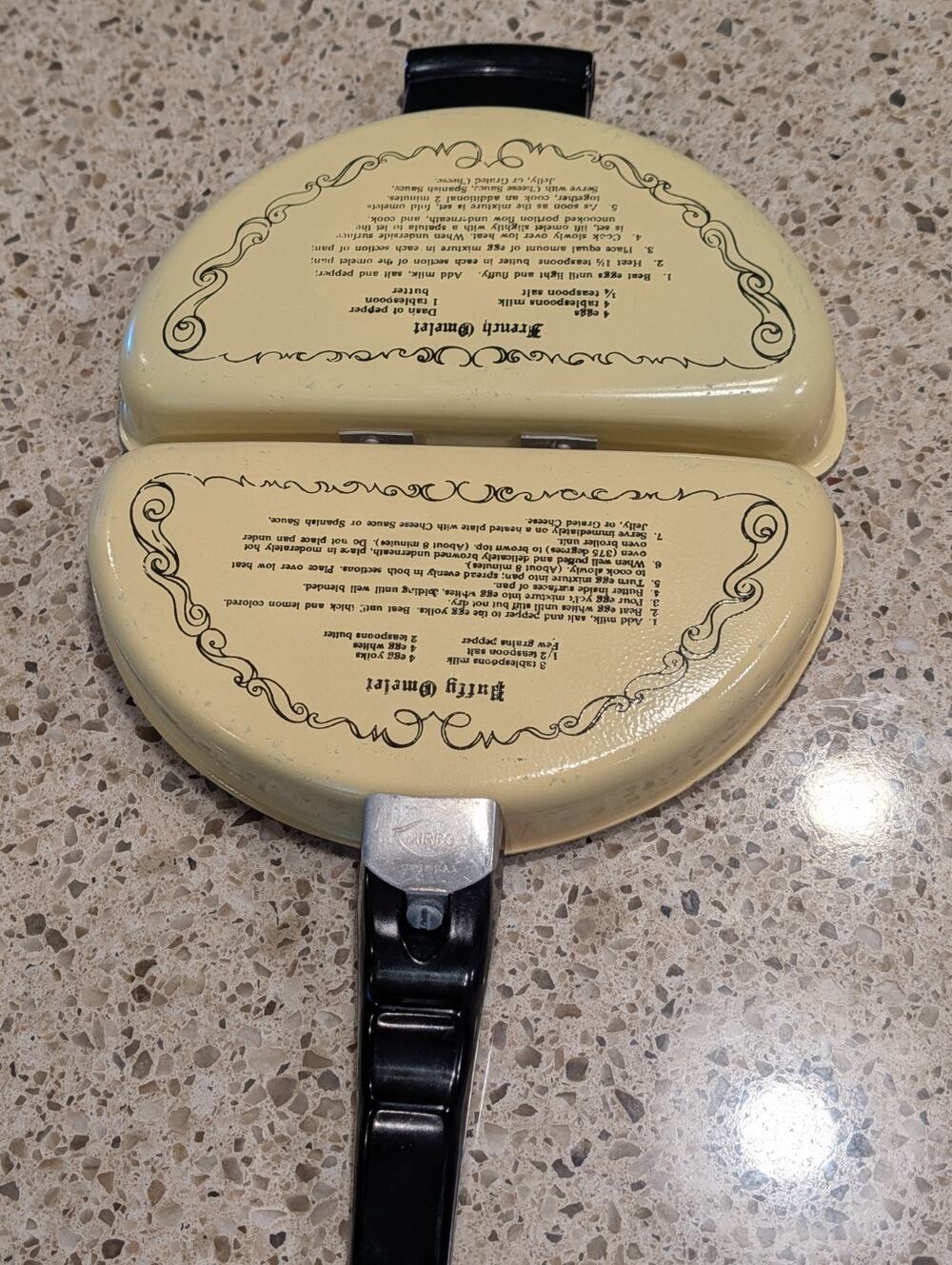Vintage Mirro Hinged Omelet Pan Dual Sided Aluminum Nonstick Recipe Yellow 1960s